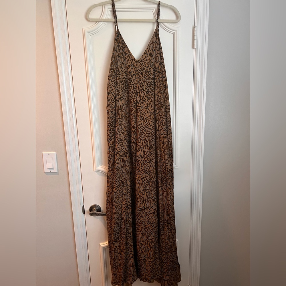 Indah Brown Patterned Dress